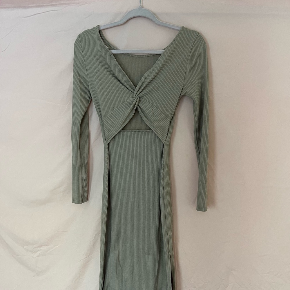 Tan Long-Sleeve Maxi Dress